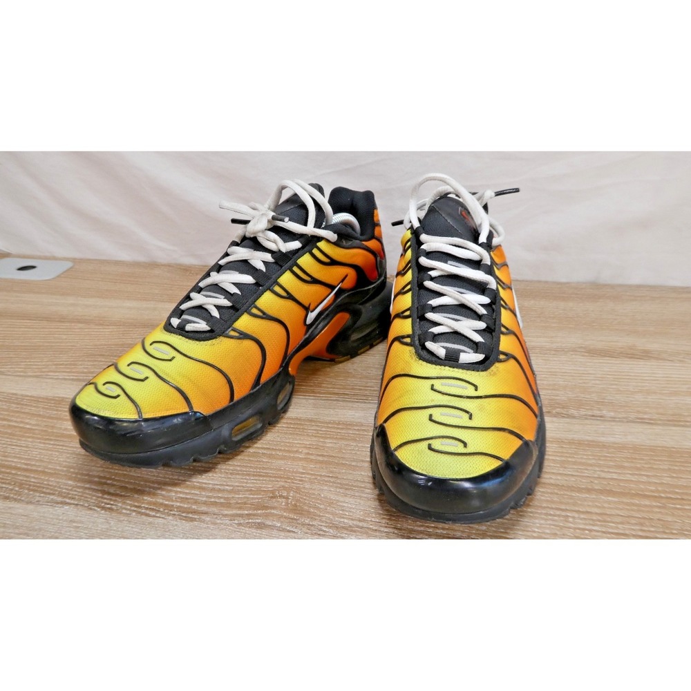 Nike Air Max Plus TN 852630-040 Tiger Orange Yellow Black Men's Sneaker size 10